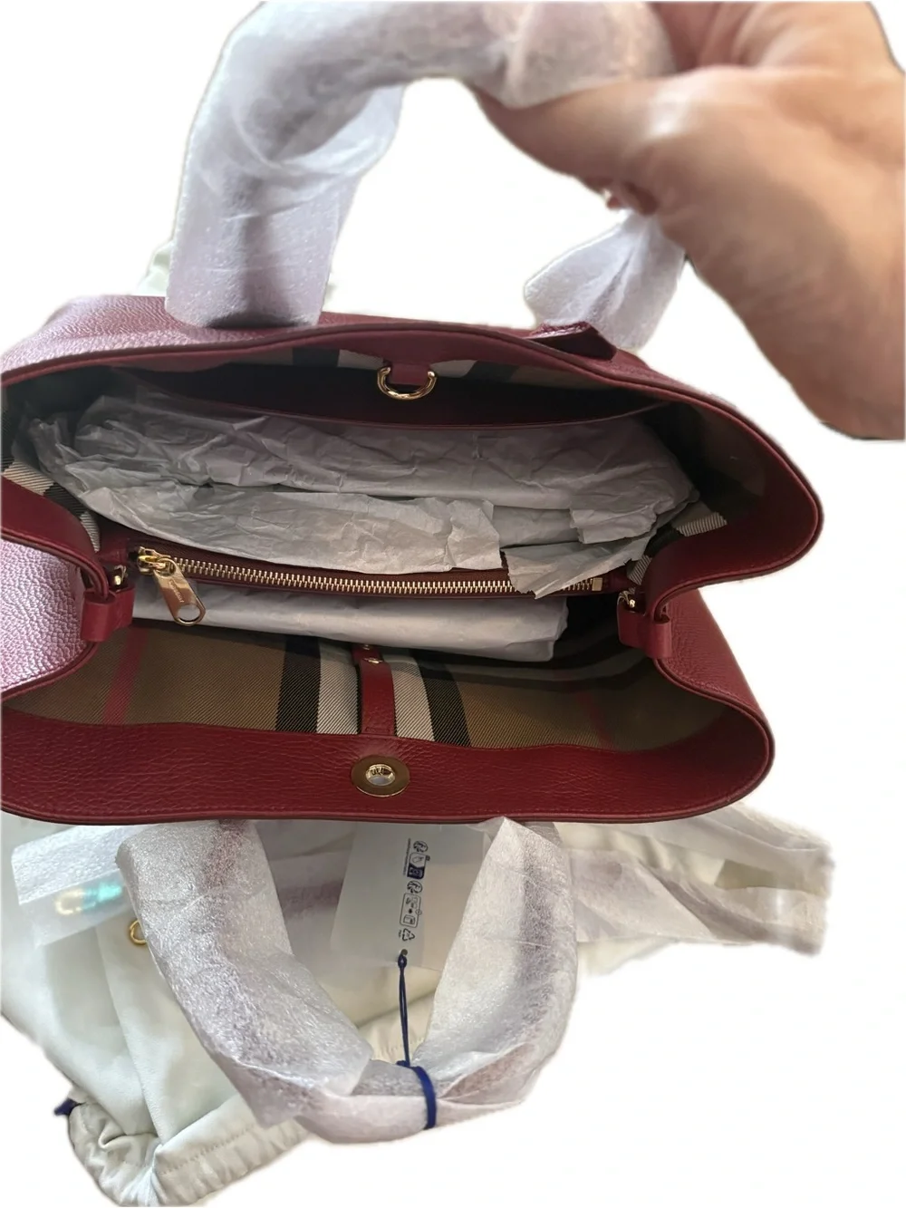 Burberry, NWTs antique Red pebble, leather satchel & crossbody gold accent large